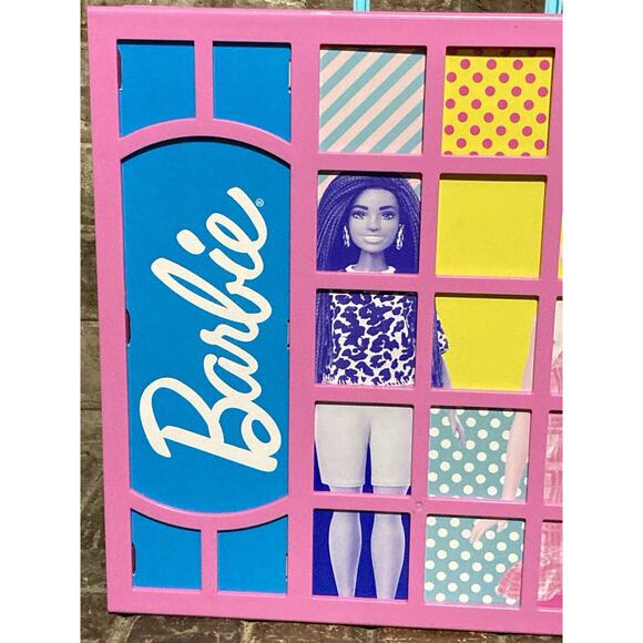 Mattel Barbie Dream Closet Playset With Clothes and Hangers - Picture 3 of 16